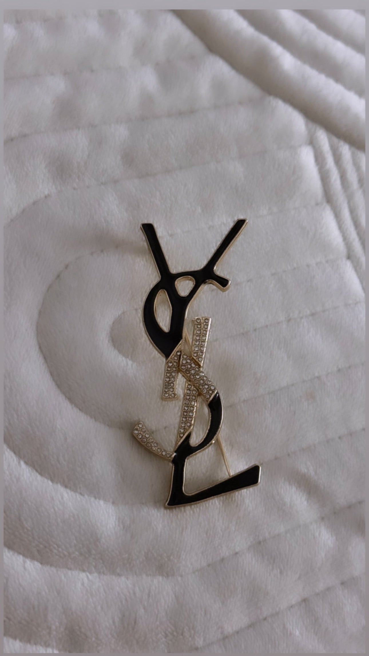 Broche YSL black & diams