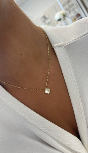 Collier trèfle mini blanc Or poupette