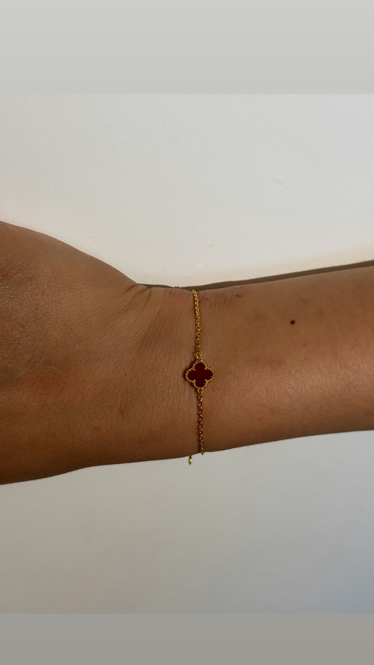 Bracelet mini VC rouge bordeaux