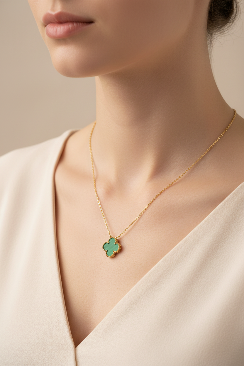 Collier Vc vert