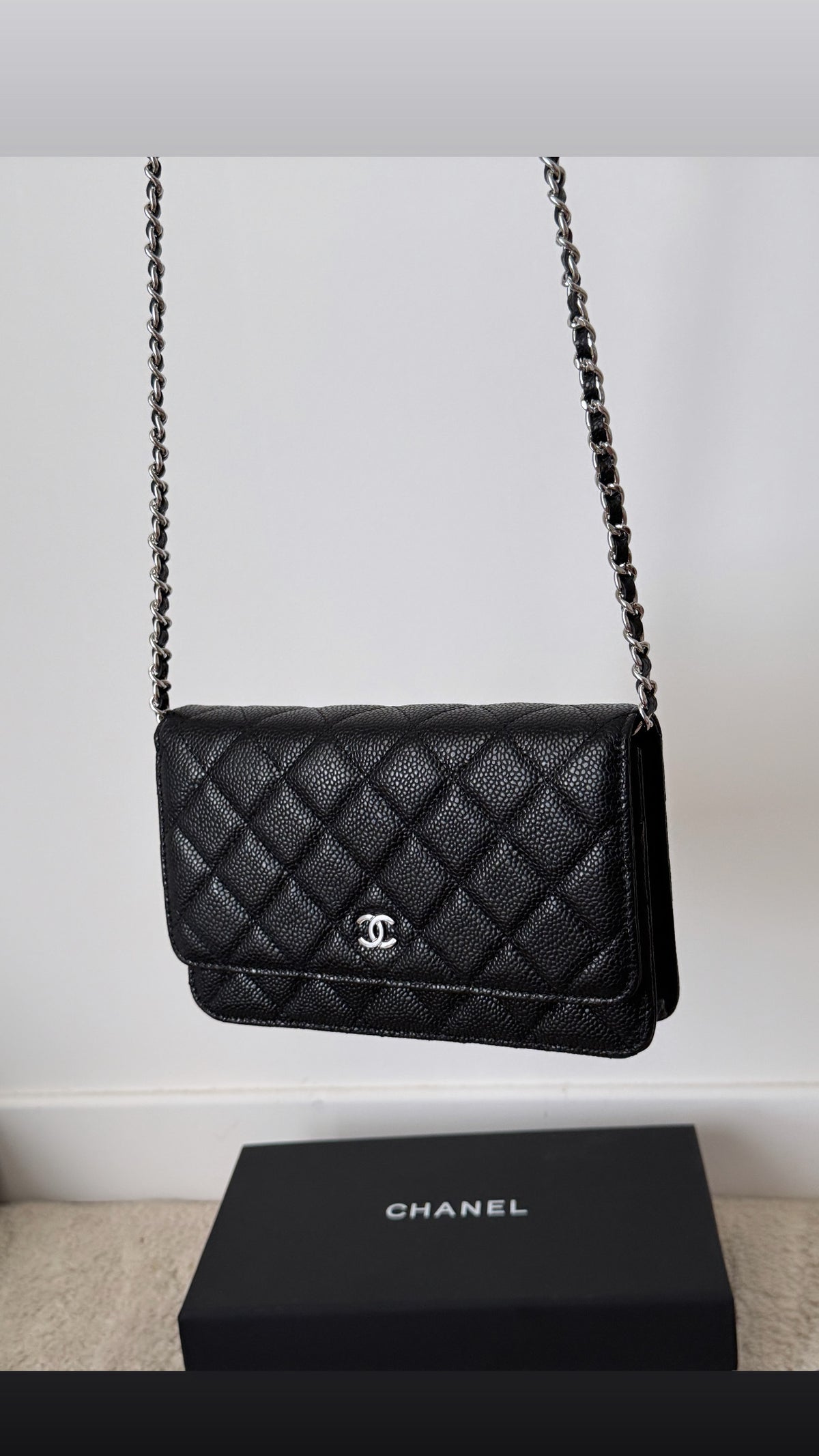 Sac  CC cuir grainé noir argent Mony