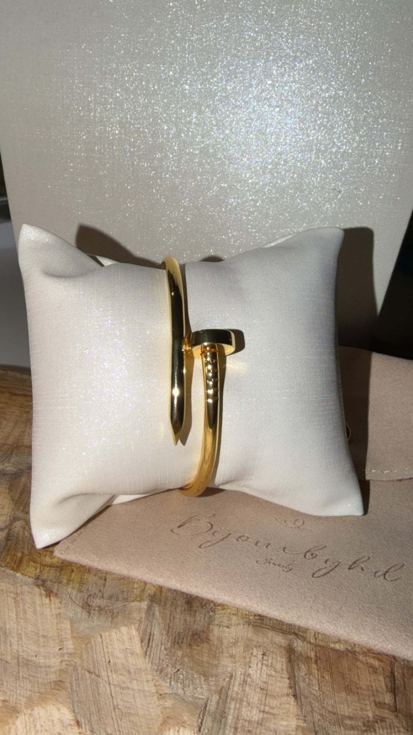 Bracelet clou ÉPAIS