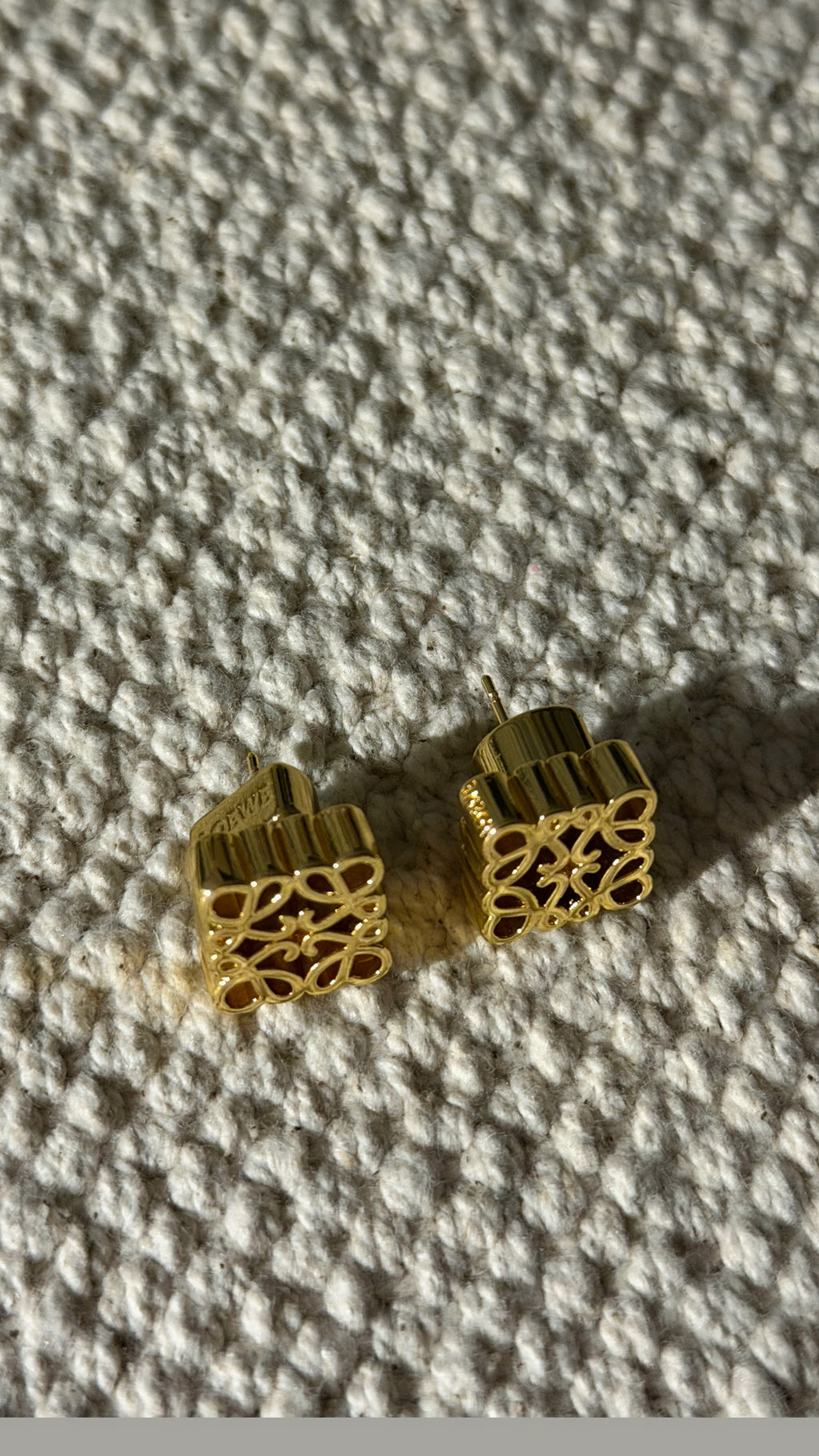 Boucle d’oreille Loewe