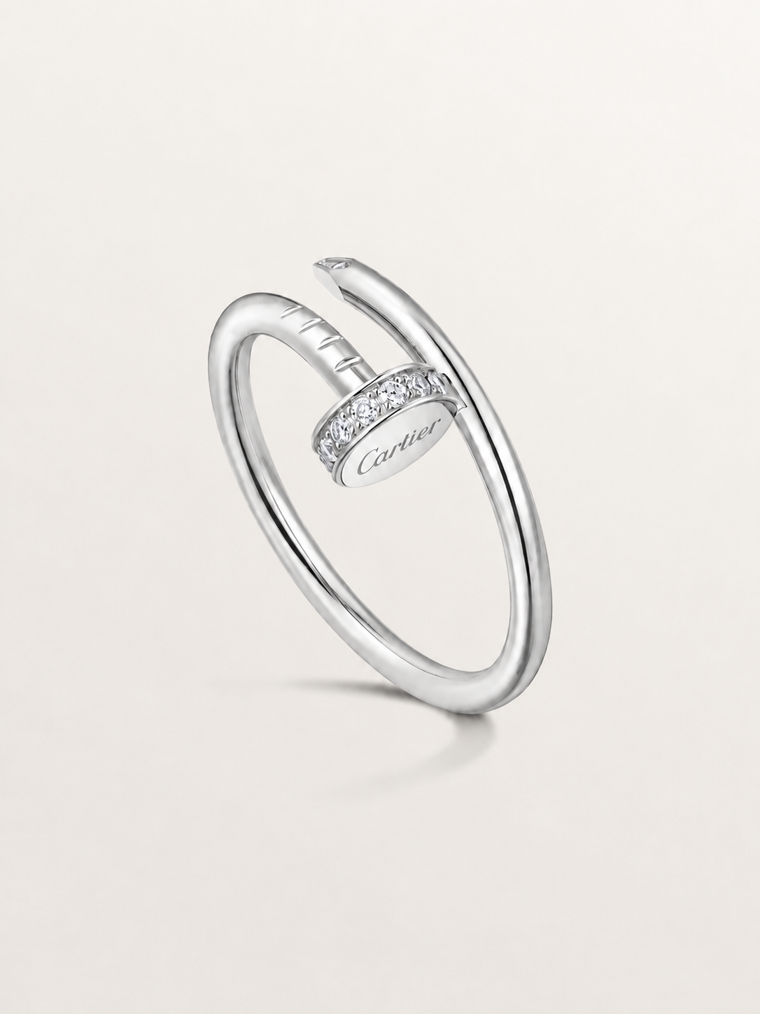 Bague clou semi diamant  fine