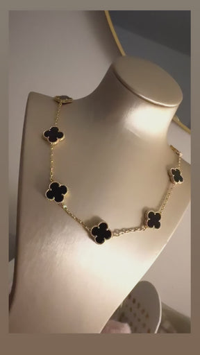 Collier plusieurs trèfles noir